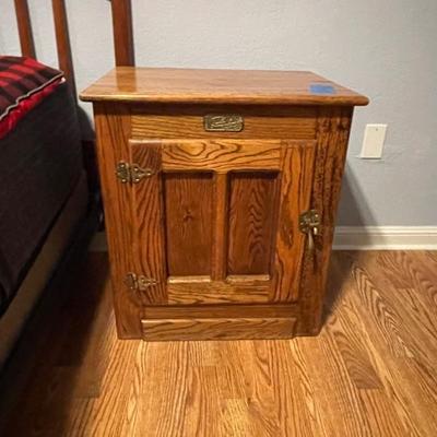 Reproduction refrigerator, end table
