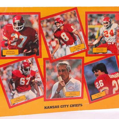 1981 Chiefs autographed card