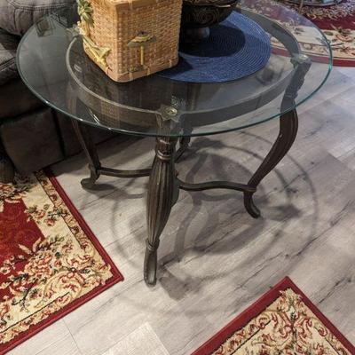 glass end table 