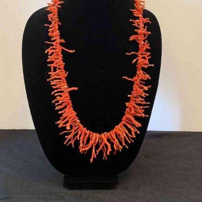 Natural coral necklace