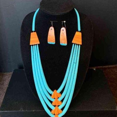 Stunning Native American Turquoise Necklace And Earrings
