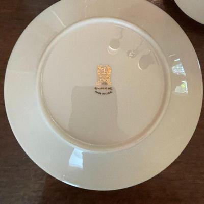 Solitaire Lenox, place setting for 12 with serving platter, bowl, sugar & creamer. 
