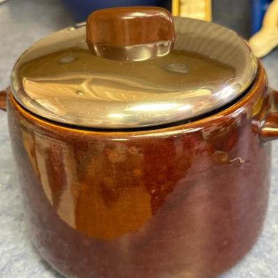 Vintage West Bend Bean Pot