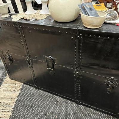 Vintage Trunk