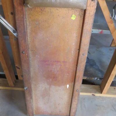 Estate sale photo