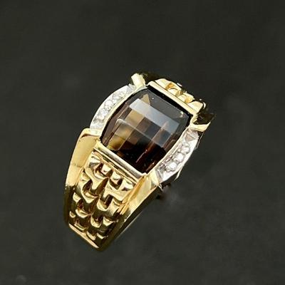 10k Gold Menâ€™s Size 10 Ring with Smokey Quartz Center Stone and Zircon