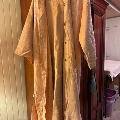 Vintage Genevieve Meyers Silk Robe
