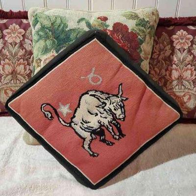 (4) Vintage Embroidered Throw Pillows
