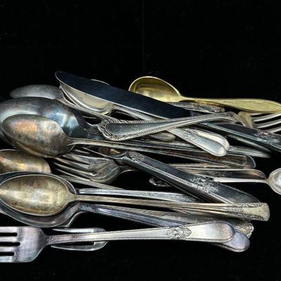 Silverplate Cutlery Mystery Lot
