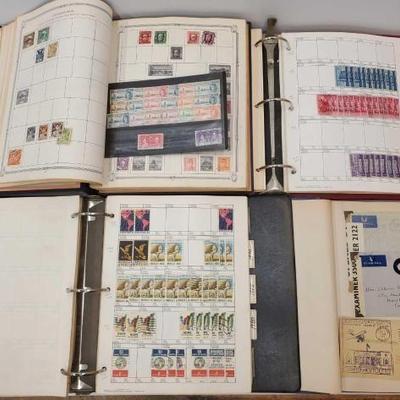 #1836 â€¢ (4) Collectable Stamp Albums
