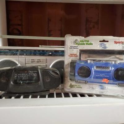 #6146 â€¢ 3 Portable Radios
