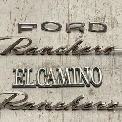 #7558 â€¢ (4) Car Emblems
