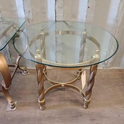 #4012 â€¢ Metal round coffee table with glass top
