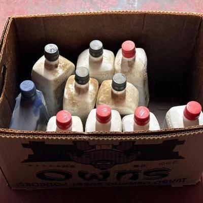 #6517 â€¢ 9 Bottles of Castrol Oil and 1 Bottle of Valvoline Transmission Fluid
