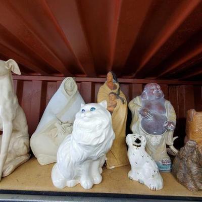 #6080 â€¢ Statues and Figurines
