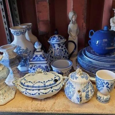 #6092 â€¢ Blue and White Dishes
