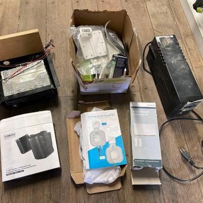 #7042 â€¢ Sonia Accessories, Cable Management & Doorbell Kit
