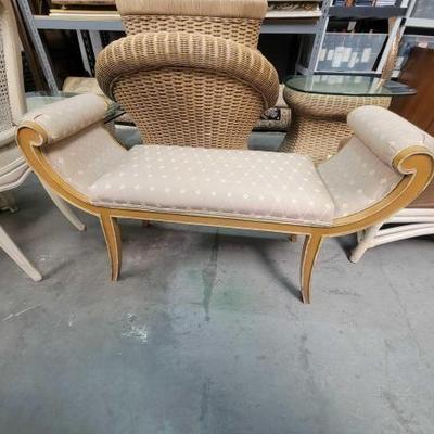 #2162 â€¢ Vintage Emerson et Cie Scroll Bench
