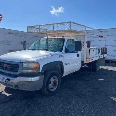 #142 â€¢ 2007 GMC Sierra Classic
