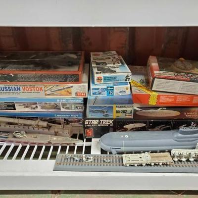 #6160 â€¢ Military Modle Kits, Modle Ships and Train
