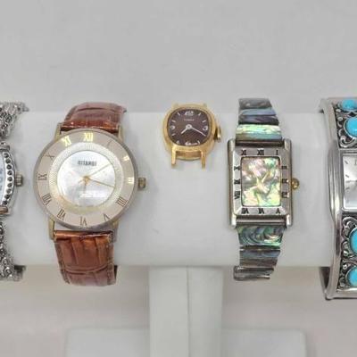 #1100 â€¢ 4 Watches and 1 Watchface
