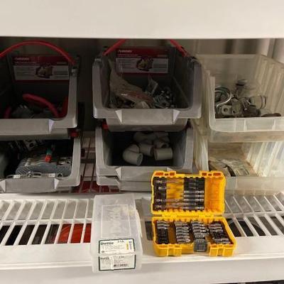 #7044 â€¢ (7) Stackable Click Bins & Parts
