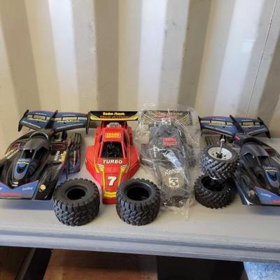 #5524 â€¢ Vintage RC Car Bodies and Wheels
