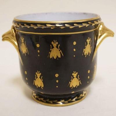 1012	LIMOGES HAND PAINTED CACHE POT, APPROXIMATELY 4 1/2 IN
