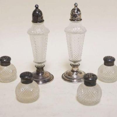 1259	ASSORTED STERLING WEIGHTED TOP SALT & PEPPER SHAKERS W/GLASS BODIES, TALLEST APPROXIMATELY 6 IN
