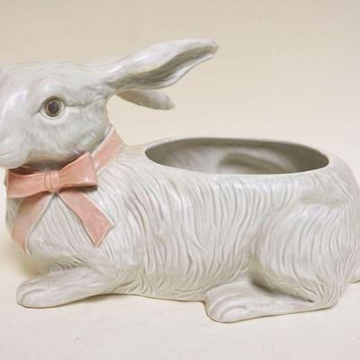 1018	FITZ & FLOYD CERAMIC RABBIT CENTER PIECE, APPROXIMATELY 14 IN X 8 IN X 9 IN HIGH
