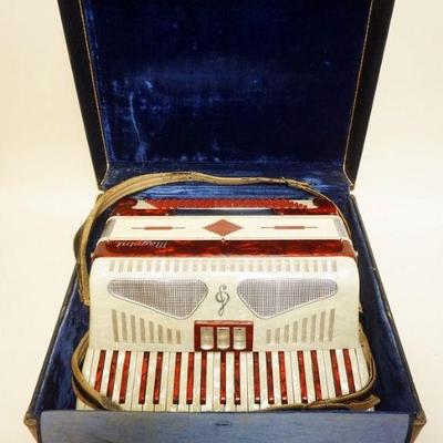 1088	MAGRINI ACCORDIAN, MADE IN ITALY
