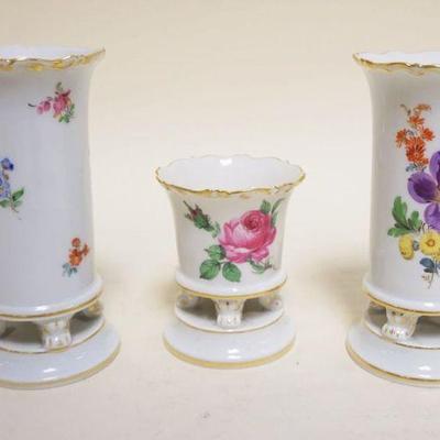 1010	MEISSEN VASES GROUP OF 3 FLORAL DECORATION W/GOLD RIMS, TALLEST APPROXIMATELY 5 1/2 IN HIGH

