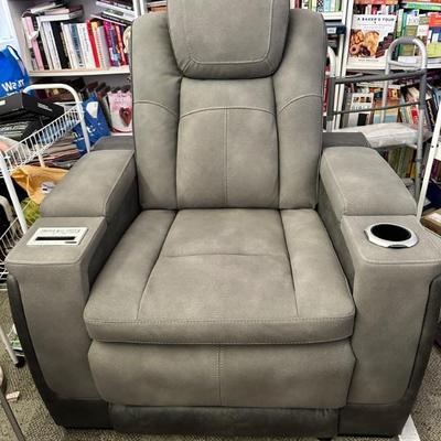 Man-Den Power Recliner - Gray available for pre-sale. call or text 904-444-3497