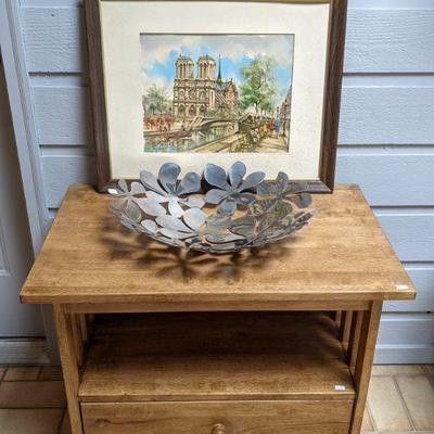 Light wood side table with one drawer 