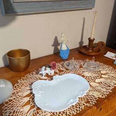 Trinket and ring holders 