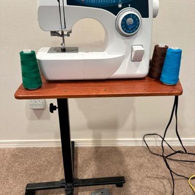 Brother XL-2600i sewing machine & thread