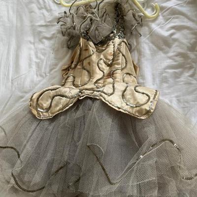 Fabulous vintage and antique clothesâ€”mens and womenâ€™s and childrenâ€”1890s, 1920s, 1930s, 1940s, 1950s, 1960s, 1970s, 1980sâ€”Lake...