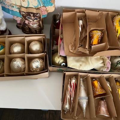 Vintage Christmas ornaments and decorations, lots of Shiny Brite