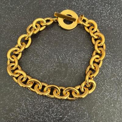 Vintage costume jewelryâ€”many signed piecesâ€”Givenchy, Gucci, Ciner, Napier and more