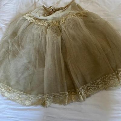 Fabulous vintage and antique clothesâ€”mens and womenâ€™s and childrenâ€”1890s, 1920s, 1930s, 1940s, 1950s, 1960s, 1970s, 1980sâ€”Lake...