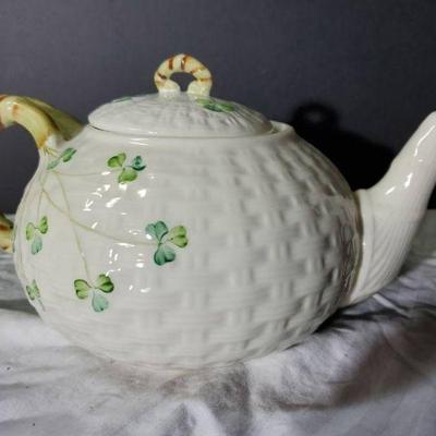 Belleek Fine Parian China Shamrock Tea Pot