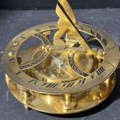 Brass sundial (4.5â€)