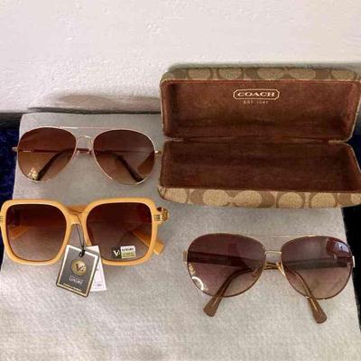 HTH148 Coach Aviator Sunglasses And More