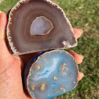 HTH094 Agate Geodes X 2