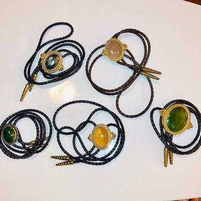 HTH041 Bolo Ties X 5