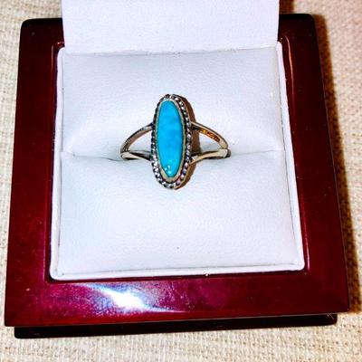 HTH042 Turquoise Ring SZ 6.5