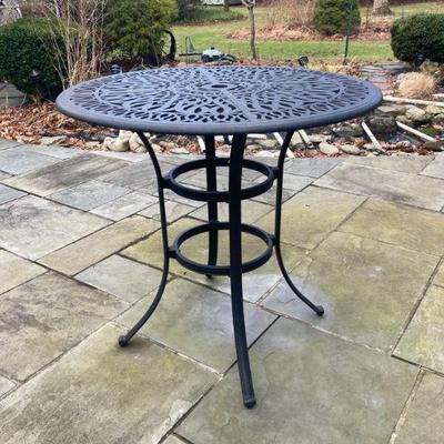 Cast Aluminum Outdoor Table