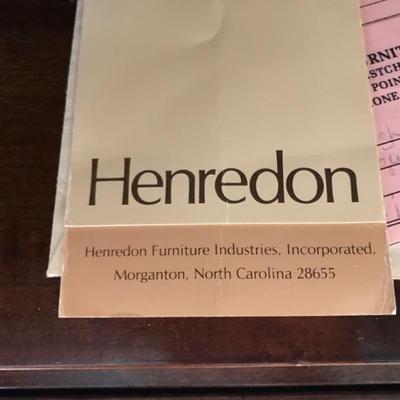 Henredon armoire $550
41 X 21 X 71