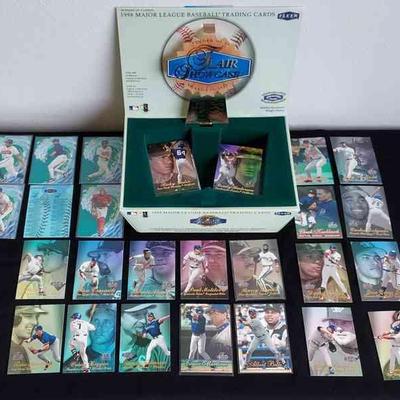 97 Baseball Cards * 1998 Flair Showcase * 5 Wave Of The Future * Bonds * Belle * Martinez