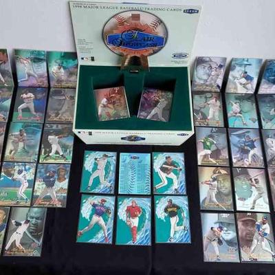 1998 Baseball Cards * Flair Showcase Hobby Box * 96 Cards * Lofton * Sheffield * Belle